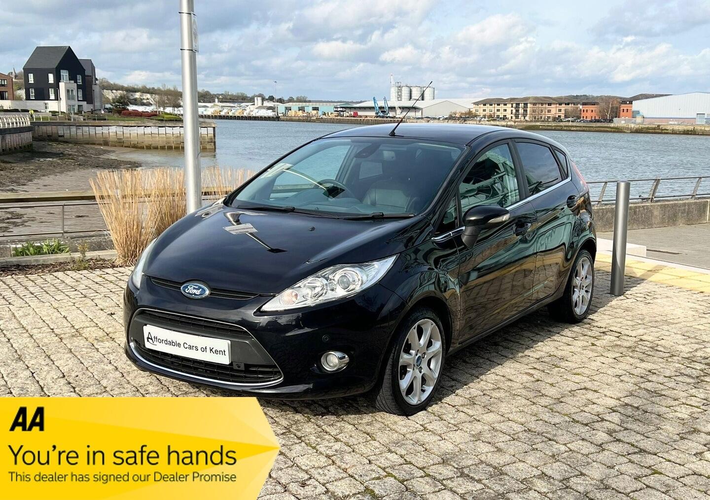 2009 Ford Fiesta Fiesta Titanium Auto